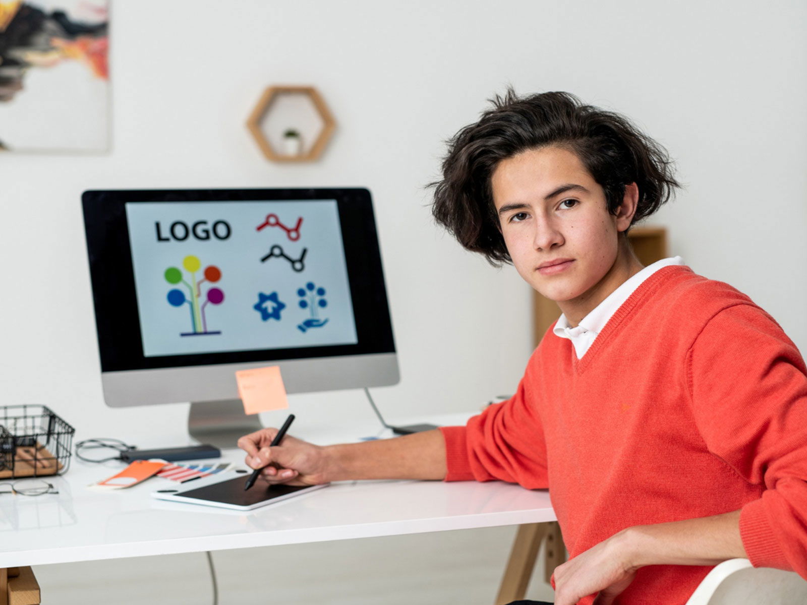 Professional Logo Designers in Chandigarh for Unique Branding